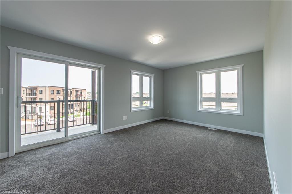 A7-1331 Countrystone Drive, Kitchener, ON - Indoor Photo Showing Other Room