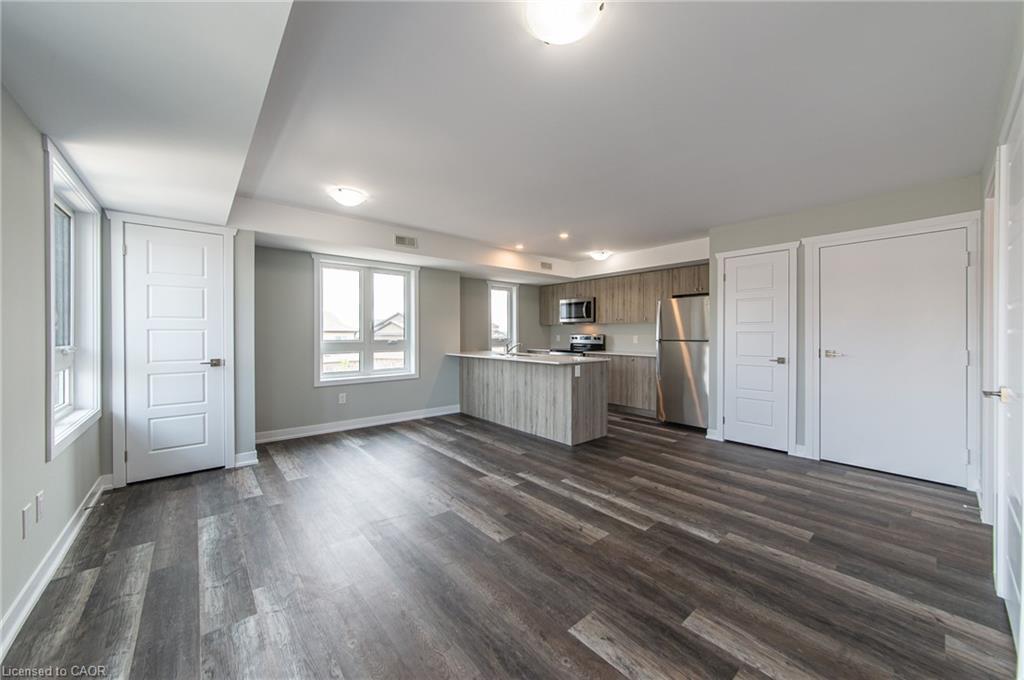 A7-1331 Countrystone Drive, Kitchener, ON - Indoor