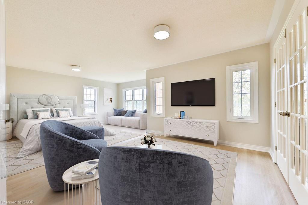 11-4211 Millcroft Park Drive, Burlington, ON - Indoor Photo Showing Living Room