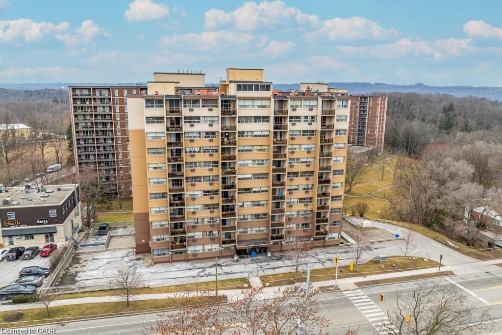 1108-1950 Main Street W, Hamilton, ON - Outdoor With View
