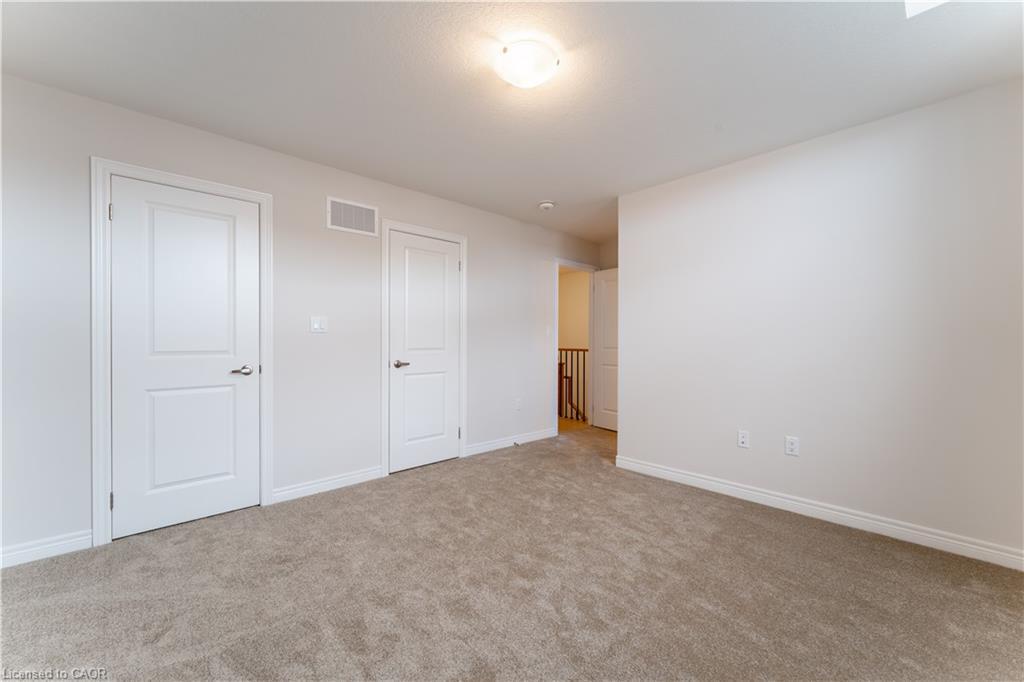 143 Sonoma Lane, Stoney Creek, ON - Indoor Photo Showing Other Room