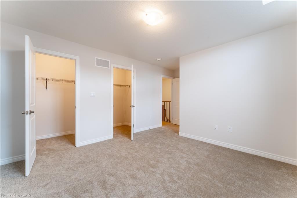 143 Sonoma Lane, Stoney Creek, ON - Indoor Photo Showing Other Room