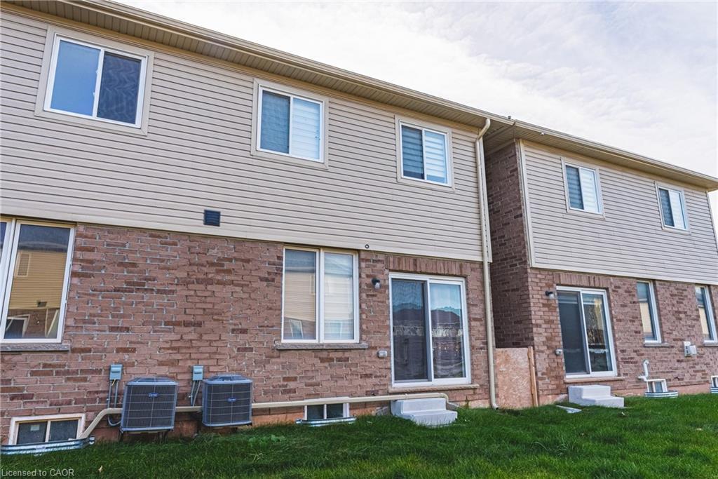 143 Sonoma Lane, Stoney Creek, ON - Outdoor With Exterior