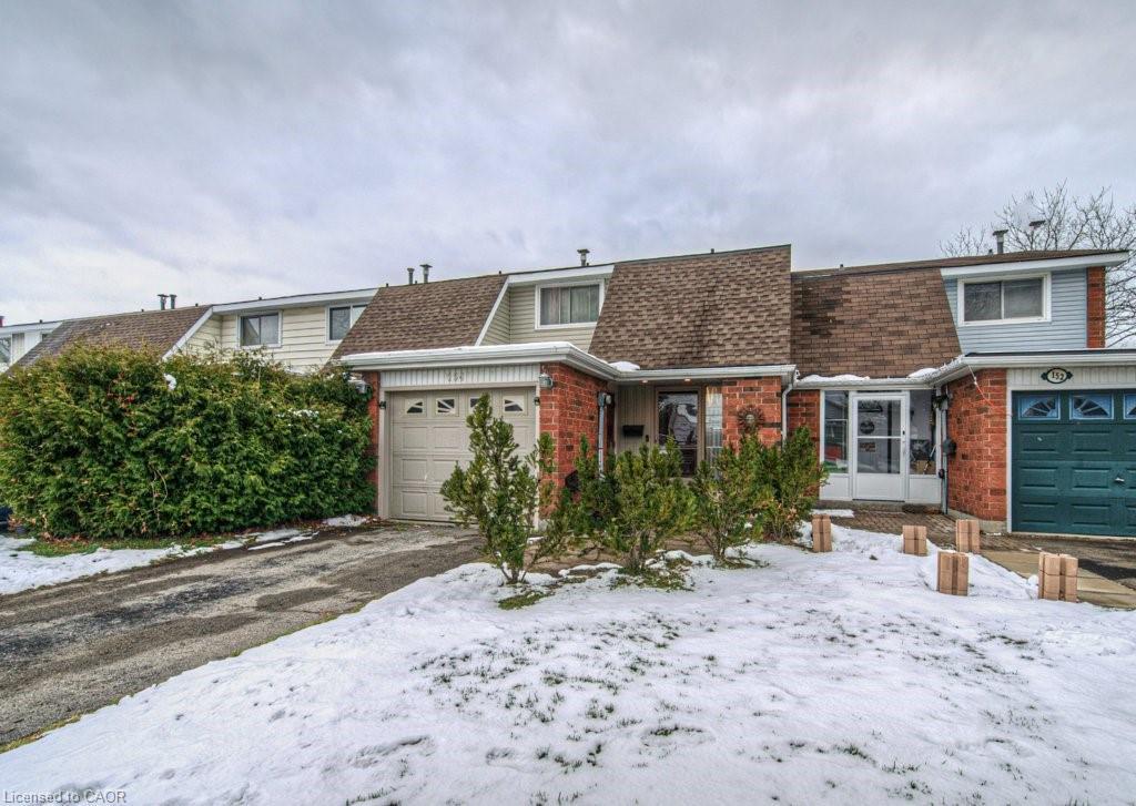 154 St Andrews Drive, Hamilton, ON - Outdoor