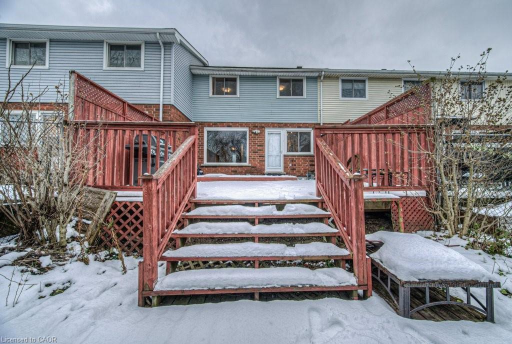 154 St Andrews Drive, Hamilton, ON - Outdoor