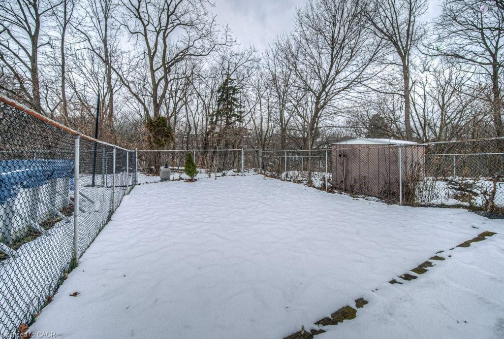 154 St Andrews Drive, Hamilton, ON - Outdoor