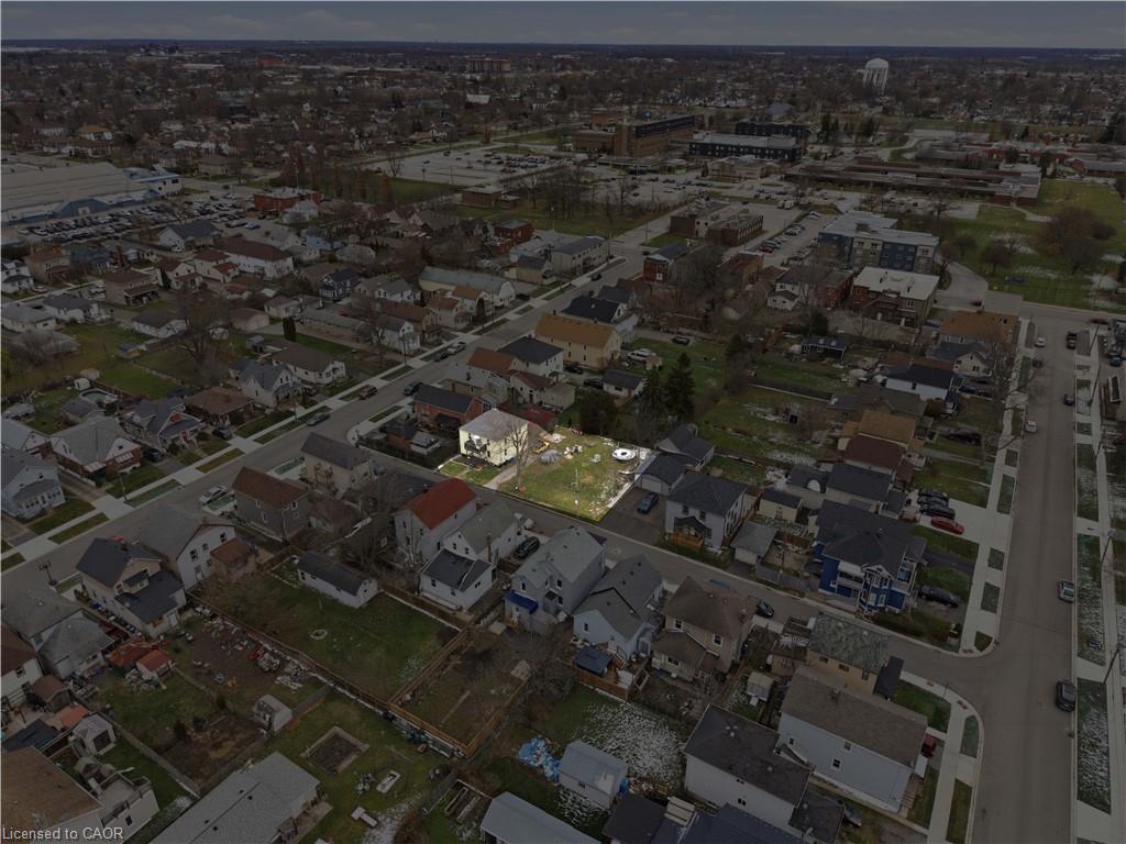 11 Patsy Avenue, Welland, ON -