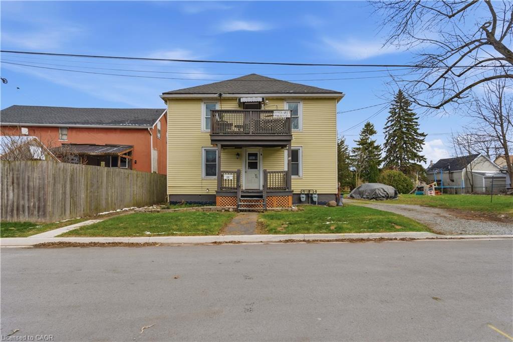 11 Patsy Avenue, Welland, ON - Outdoor