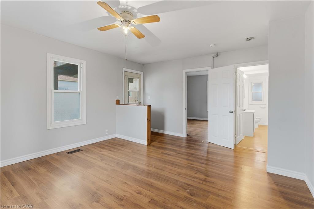 11 Patsy Avenue, Welland, ON - Indoor Photo Showing Other Room