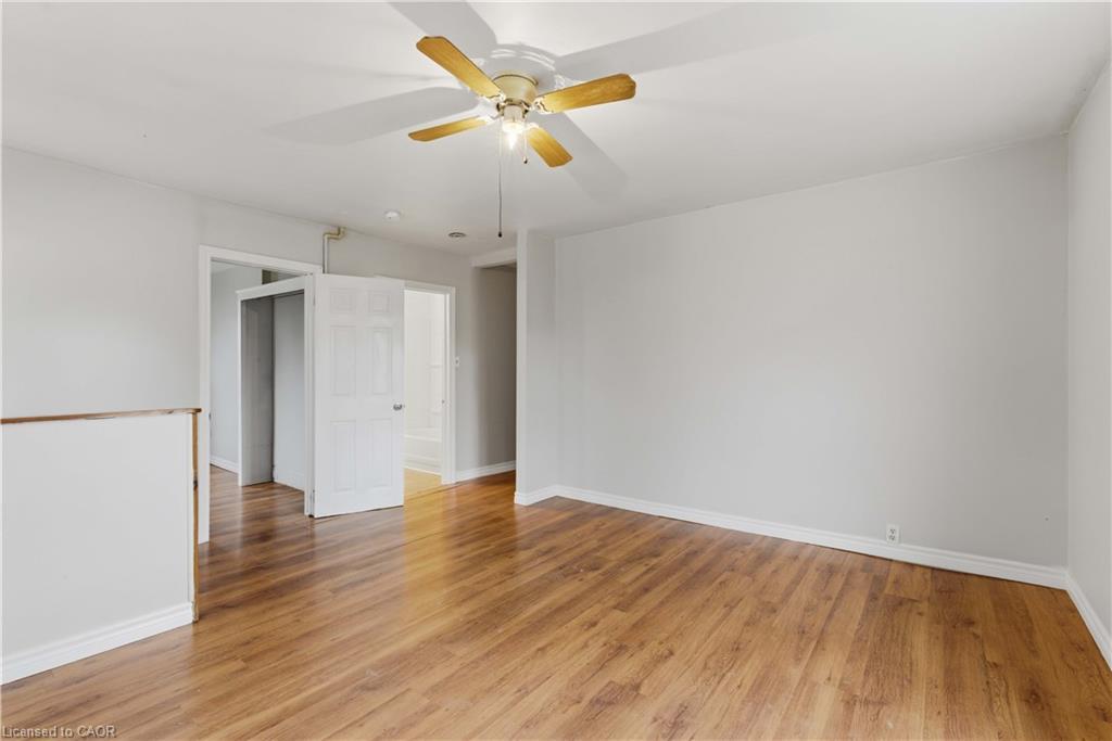 11 Patsy Avenue, Welland, ON - Indoor Photo Showing Other Room