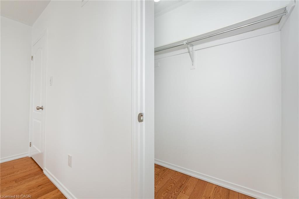 33-7186 Triumph Lane, Mississauga, ON - Indoor