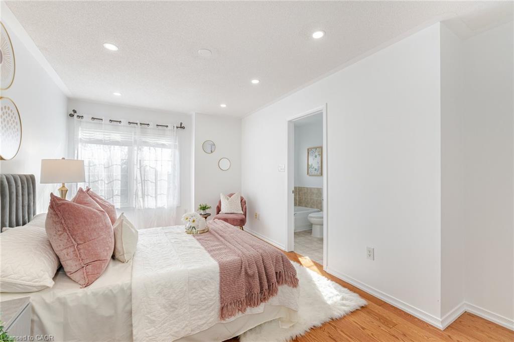 7186 Triumph Lane, Mississauga, ON