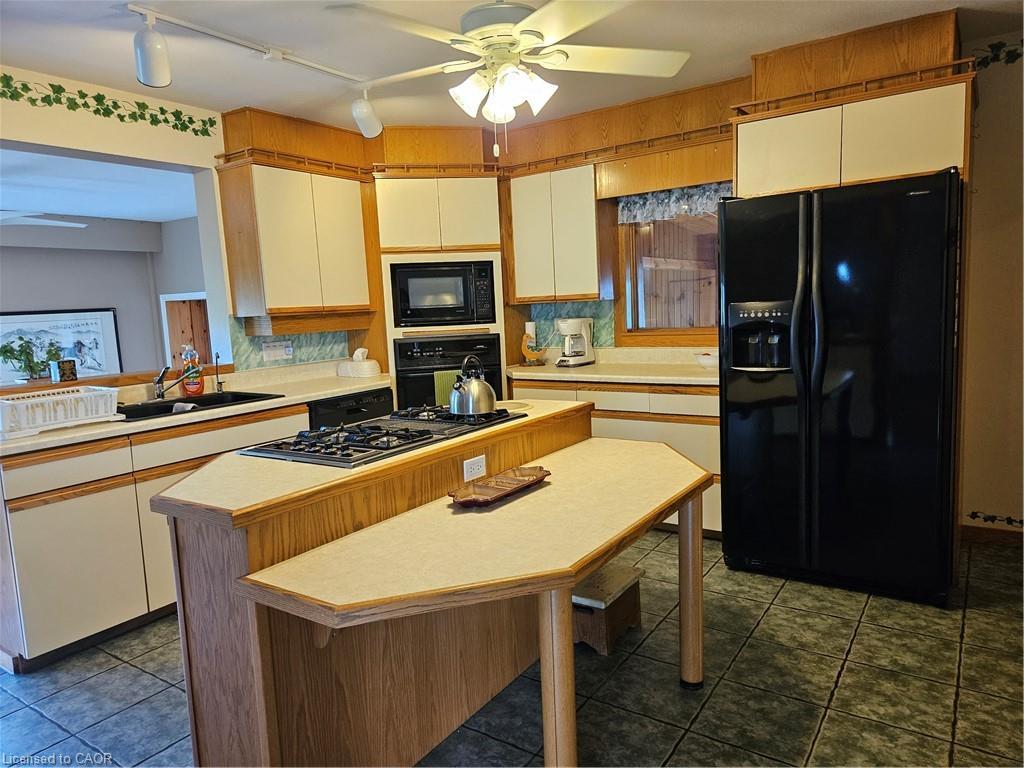 Main House-65 Erie Avenue N, Fisherville, ON - Indoor Photo Showing Kitchen With Double Sink