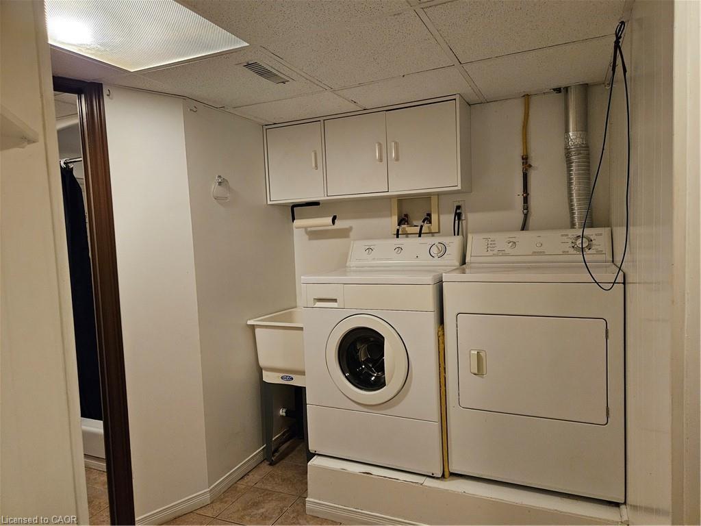Main House-65 Erie Avenue N, Fisherville, ON - Indoor Photo Showing Laundry Room