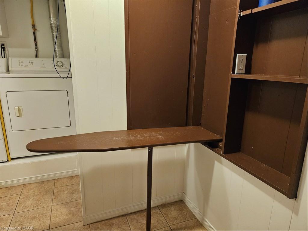 Main House-65 Erie Avenue N, Fisherville, ON - Indoor Photo Showing Laundry Room