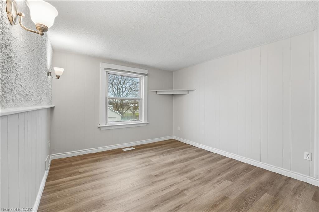 1 Violet Street, St. Catharines, ON - Indoor Photo Showing Other Room