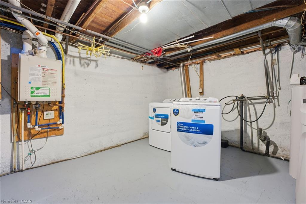 1 Violet Street, St. Catharines, ON - Indoor Photo Showing Basement