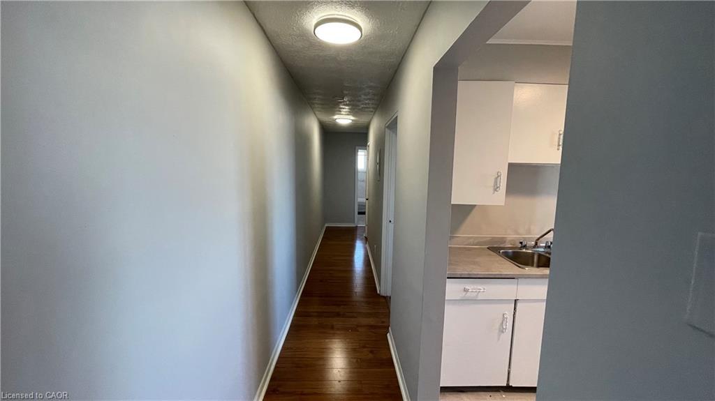 9-15 Empire Street, Welland, ON - Indoor