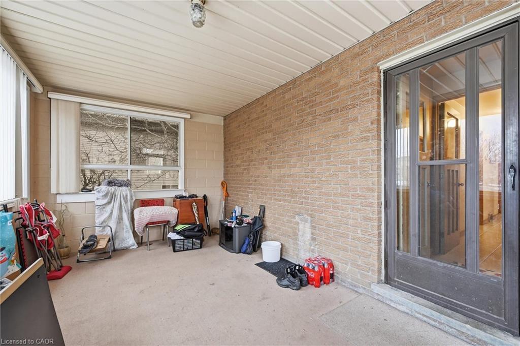 17 Queen Street N, Thorold, ON - Outdoor With Exterior