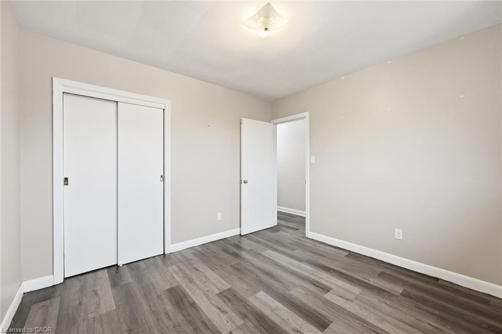 17 Queen Street N, Thorold, ON - Indoor Photo Showing Other Room