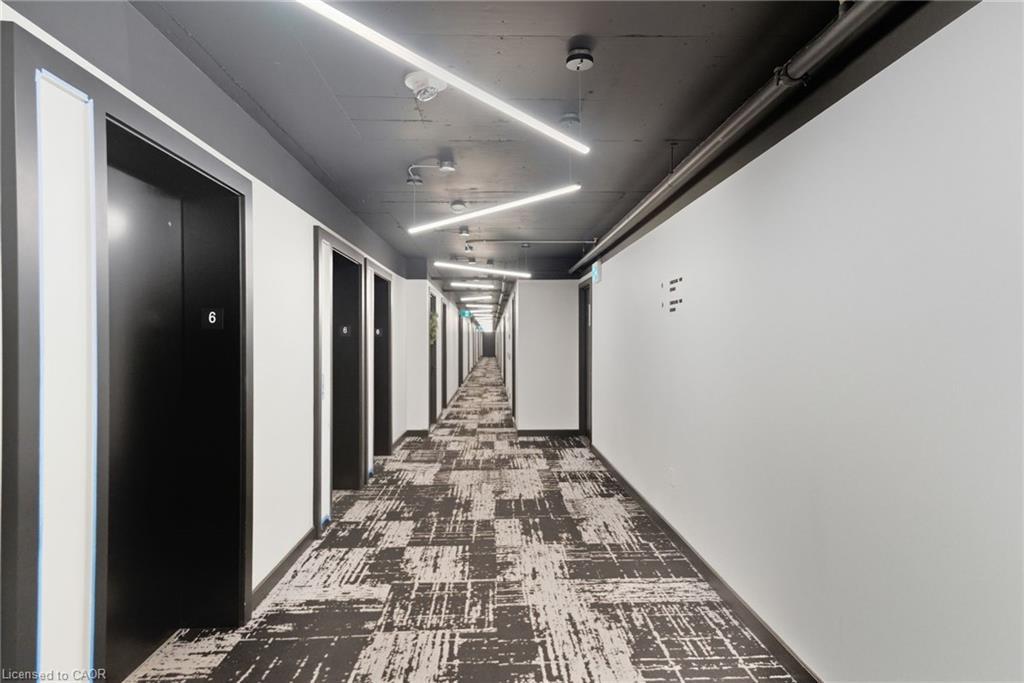 606-1 Jarvis Street, Hamilton, ON - Indoor Photo Showing Other Room