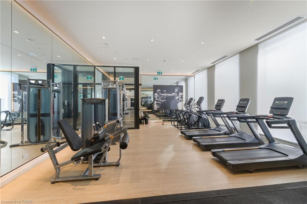 606-1 Jarvis Street, Hamilton, ON - Indoor Photo Showing Gym Room