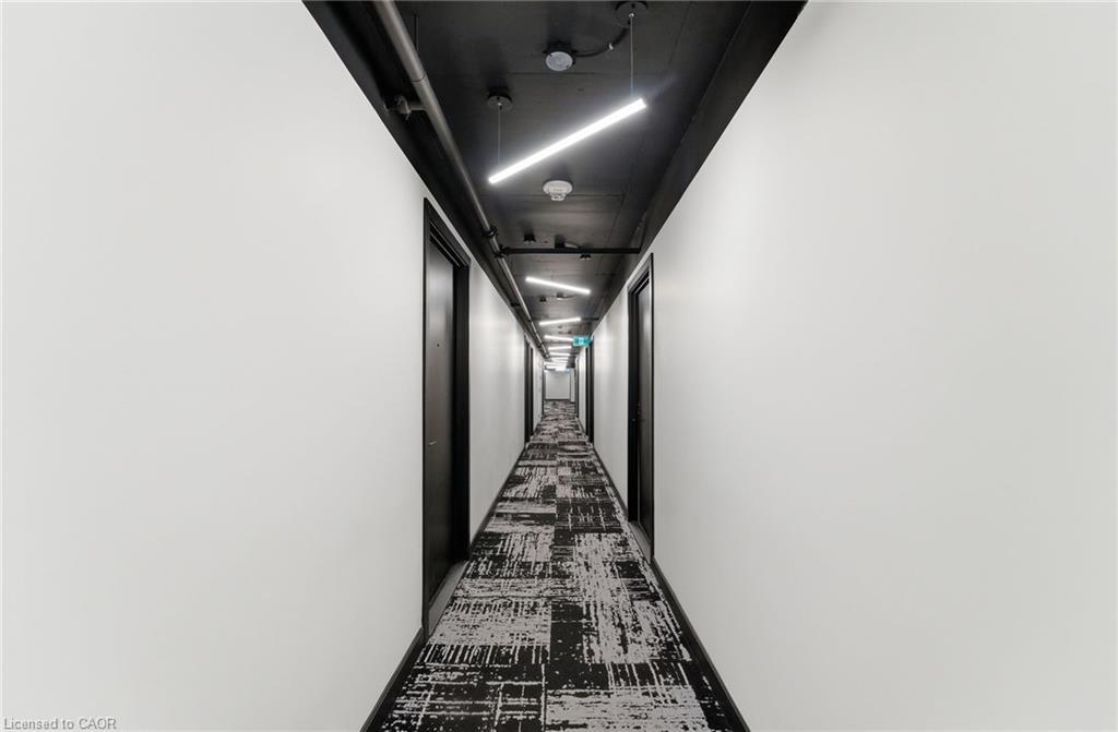 606-1 Jarvis Street, Hamilton, ON - Indoor Photo Showing Other Room