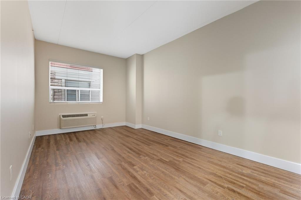203-149 Main Street W, Hamilton, ON - Indoor Photo Showing Other Room