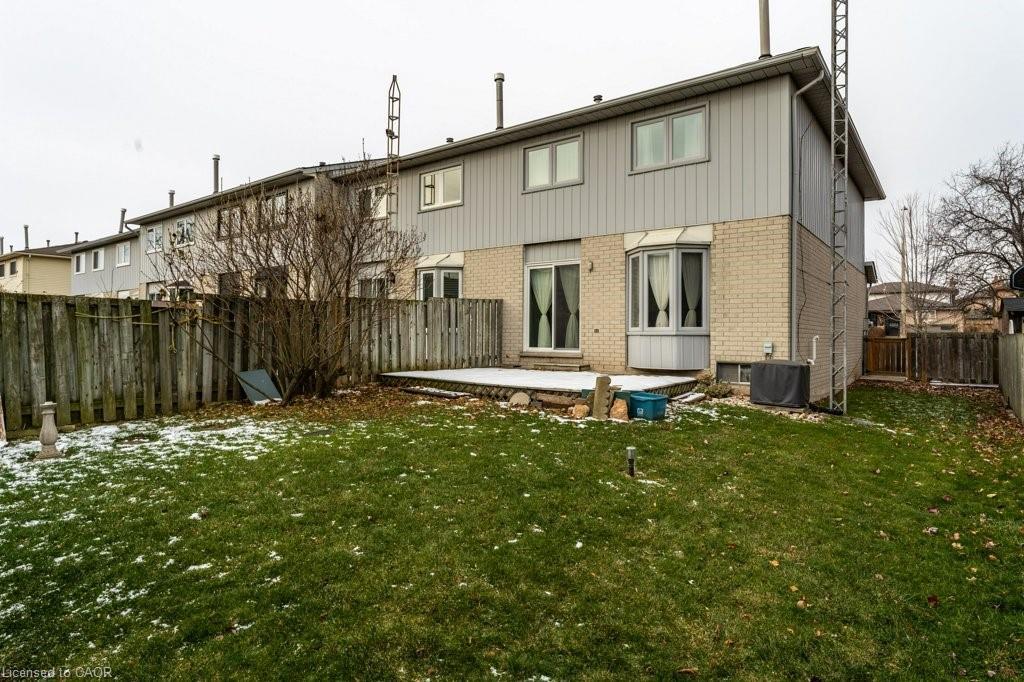 12 Meteor Boulevard, Stoney Creek, ON - Outdoor