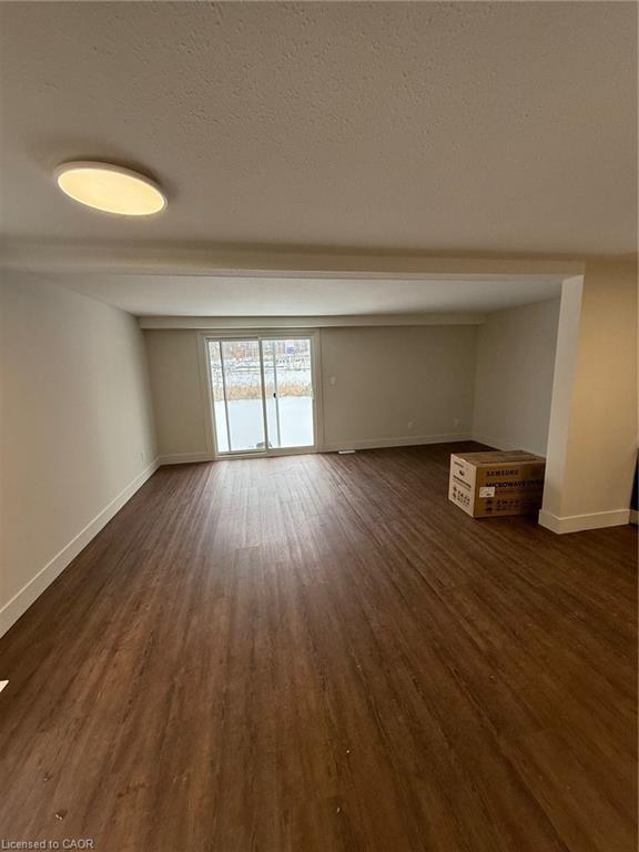 112 Woodpoppy Crescent, Kitchener, ON - Indoor Photo Showing Other Room