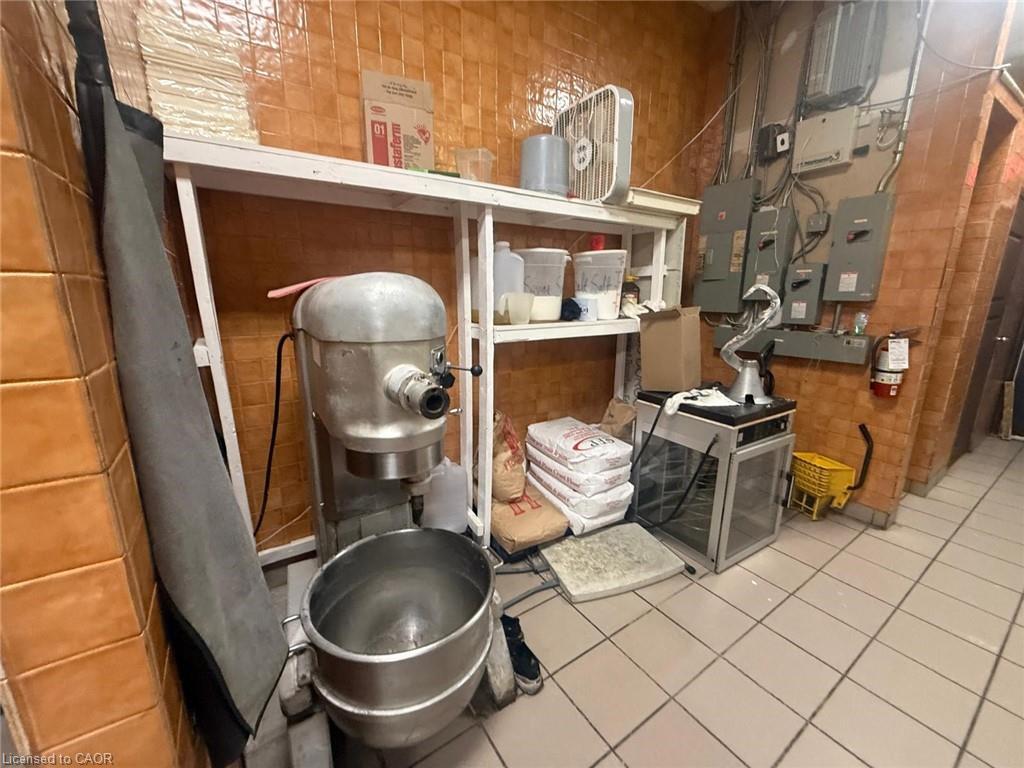 8-7 Anne Street S, Barrie, ON