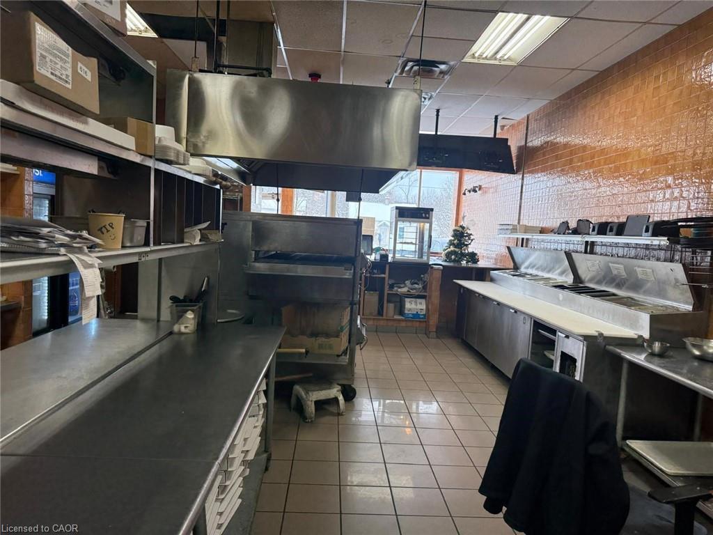 8-7 Anne Street S, Barrie, ON