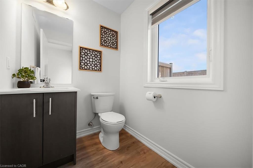 13-314 Equestrian Way, Cambridge, ON - Indoor Photo Showing Bathroom