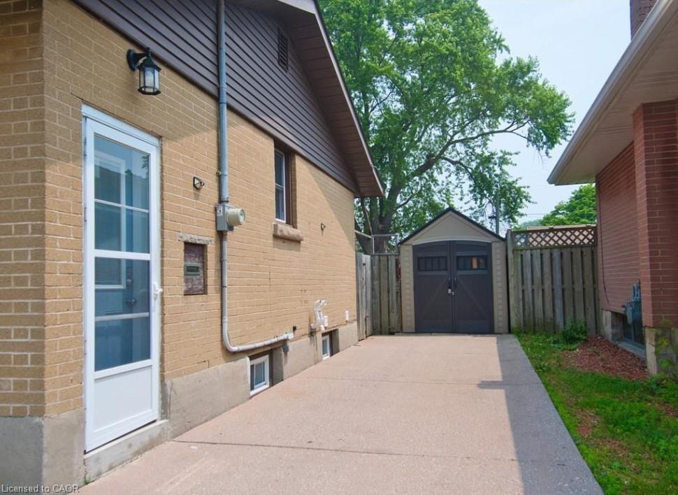 B-651 Upper Ottawa Street, Hamilton, ON - Outdoor With Exterior