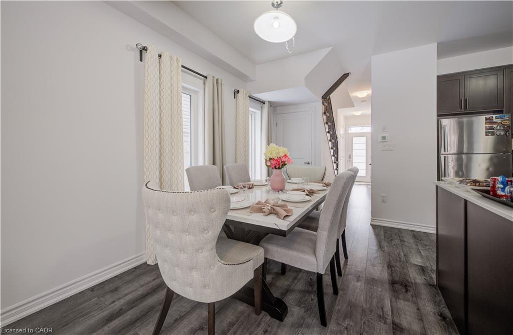 34 June Callwood Way, Brantford, ON - Indoor Photo Showing Dining Room
