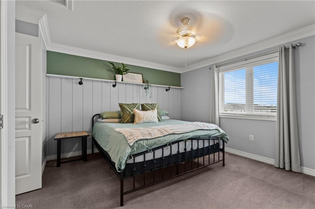 23 Edenrock Drive, Stoney Creek, ON - Indoor Photo Showing Bedroom