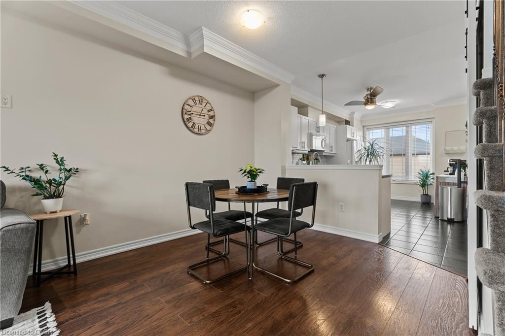 23 Edenrock Drive, Stoney Creek, ON - Indoor Photo Showing Dining Room