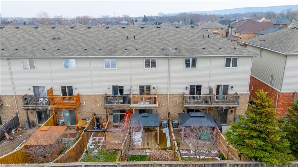 23 Edenrock Drive, Stoney Creek, ON - Outdoor