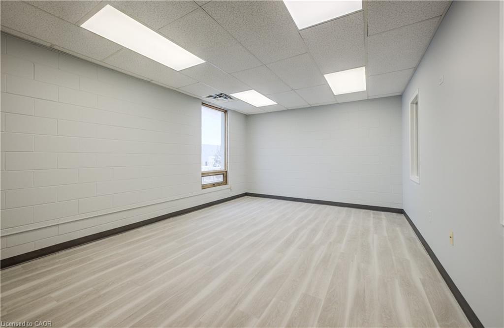 8 Upper-1033 Pattullo Avenue, Woodstock, ON