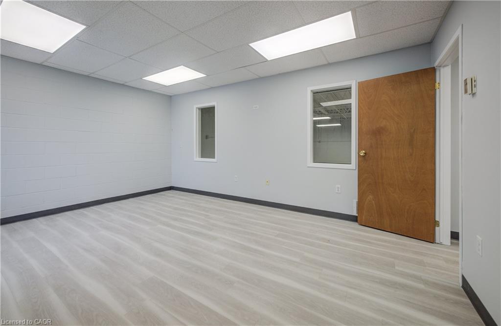 8 Upper-1033 Pattullo Avenue, Woodstock, ON