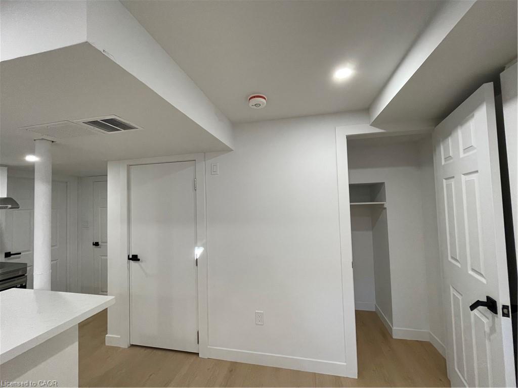 B-51 Drake Avenue, Paris, ON - Indoor Photo Showing Other Room