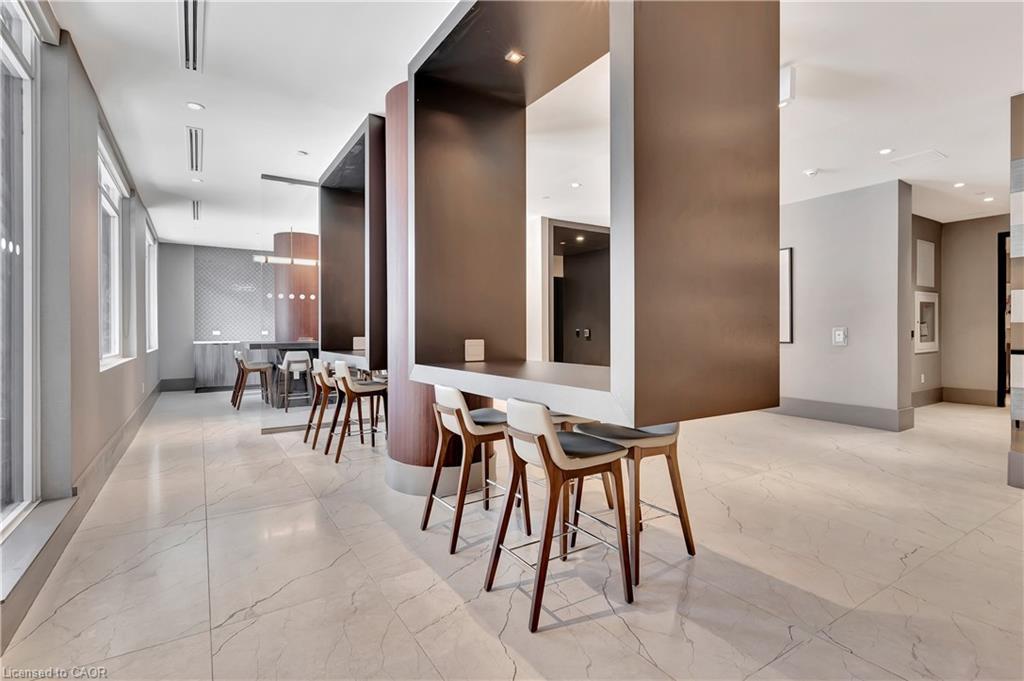 404-55 Duke Street W, Kitchener, ON - Indoor