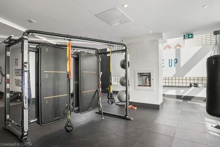 404-55 Duke Street W, Kitchener, ON - Indoor Photo Showing Gym Room