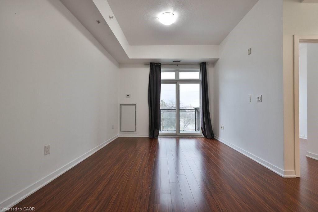 417-5020 Corporate Drive, Burlington, ON - Indoor Photo Showing Other Room