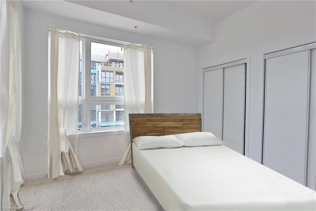 417-5020 Corporate Drive, Burlington, ON