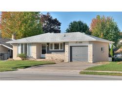 406 Franklin Street N Kitchener, ON N2A 1Z1