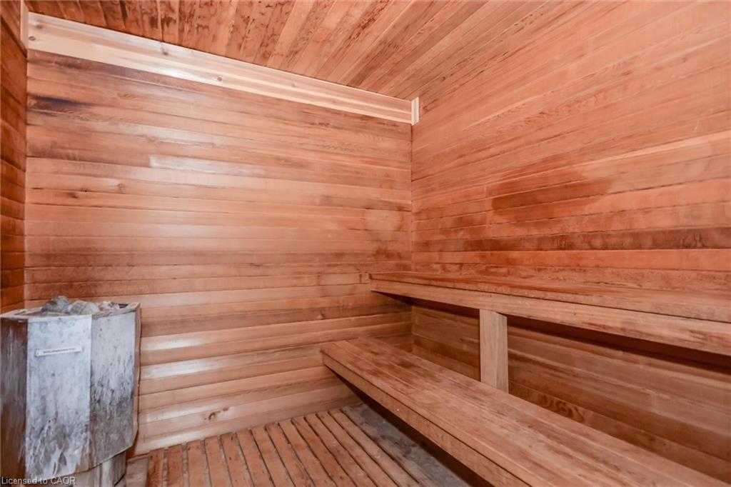 501-22 Marilyn Drive, Guelph, ON - Indoor Photo Showing Other Room