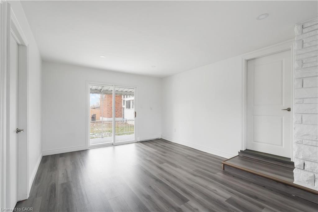 1-43 Norwich Road, Stoney Creek, ON - Indoor