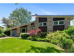 7 Glenayr Place St. Catharines, ON L2T 2A2