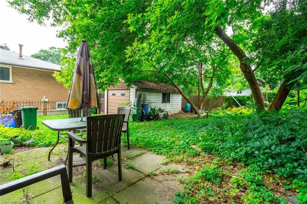 Upper-13 Henry Street, Hamilton, ON - Outdoor